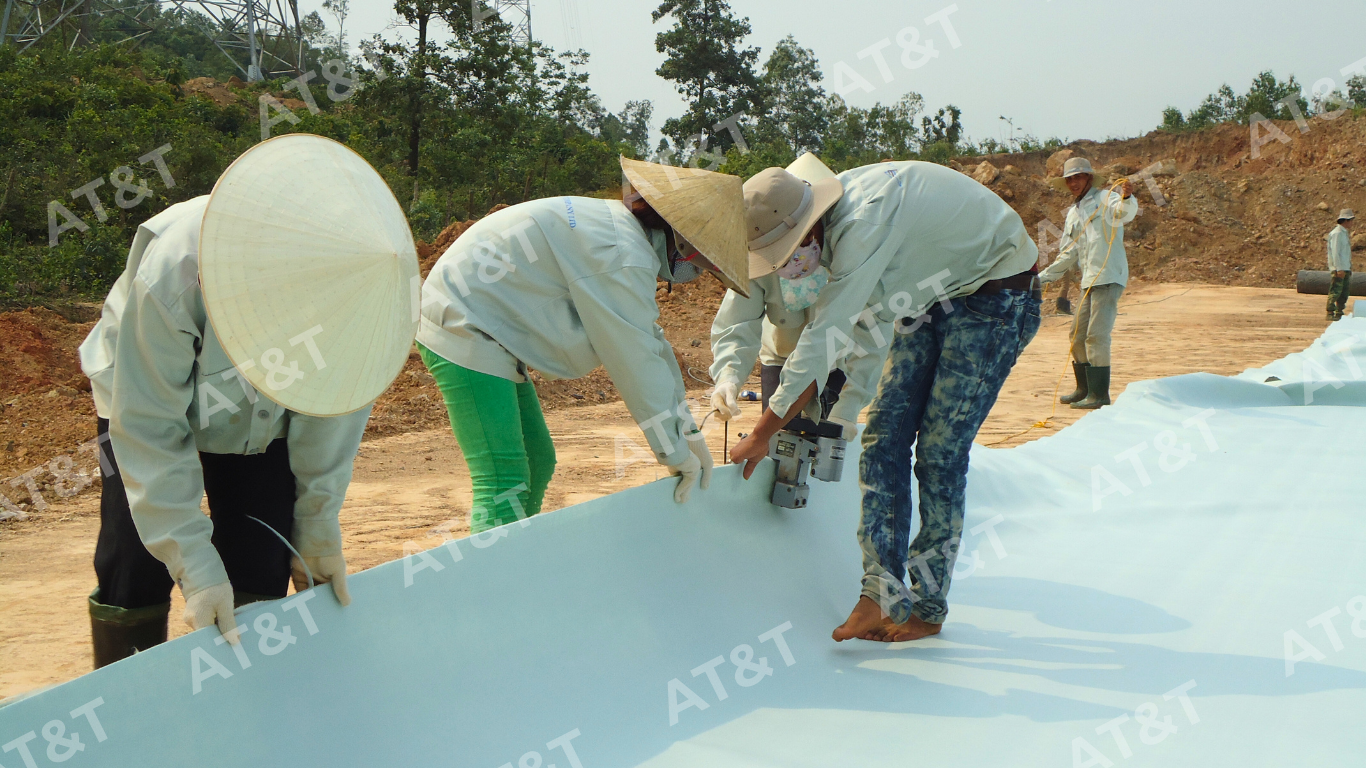 Thi công lắp đặt bạt HDPE
