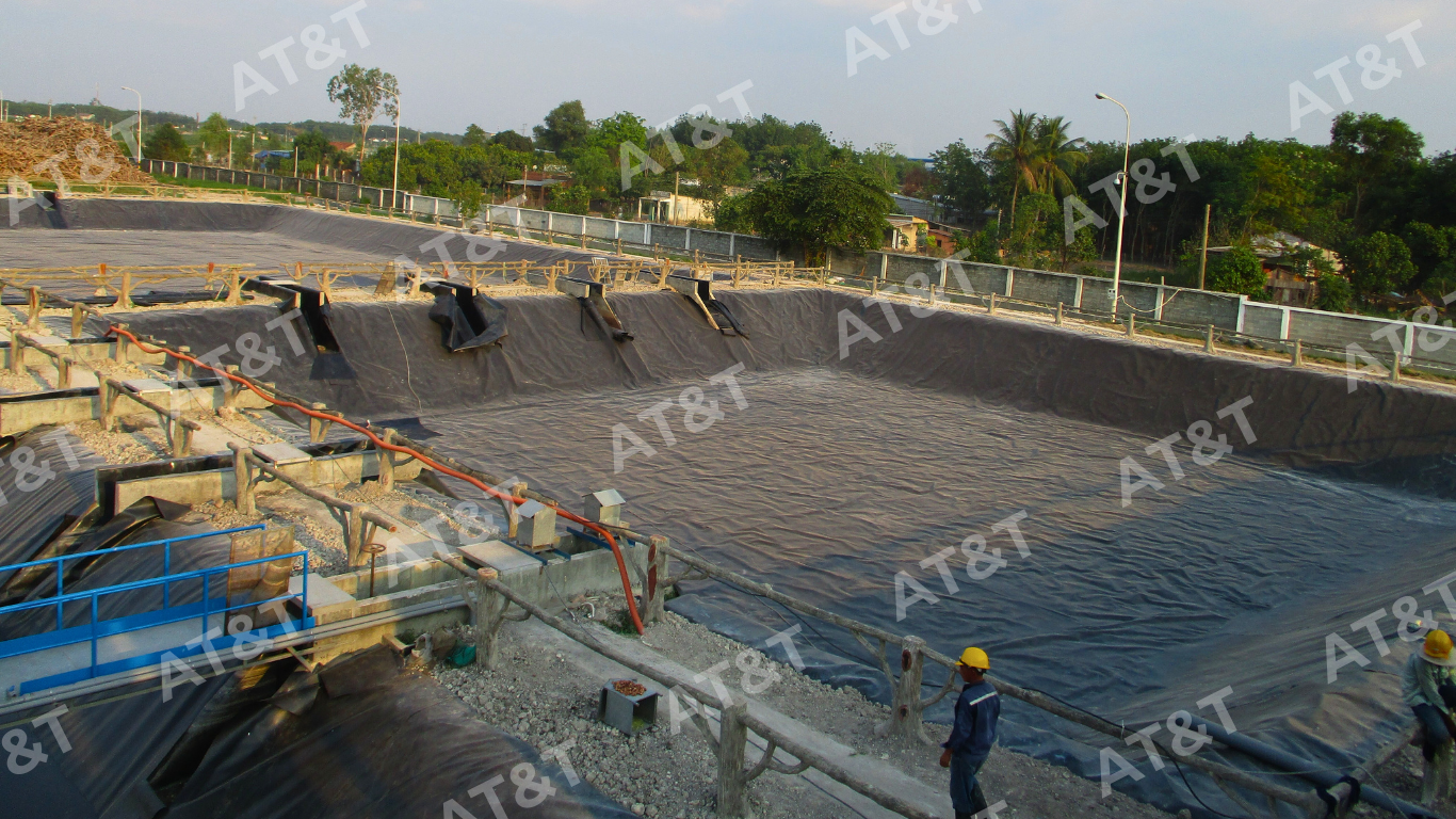 Bạt HDPE được thi công cho hồ chứa nước thải DONGWHA