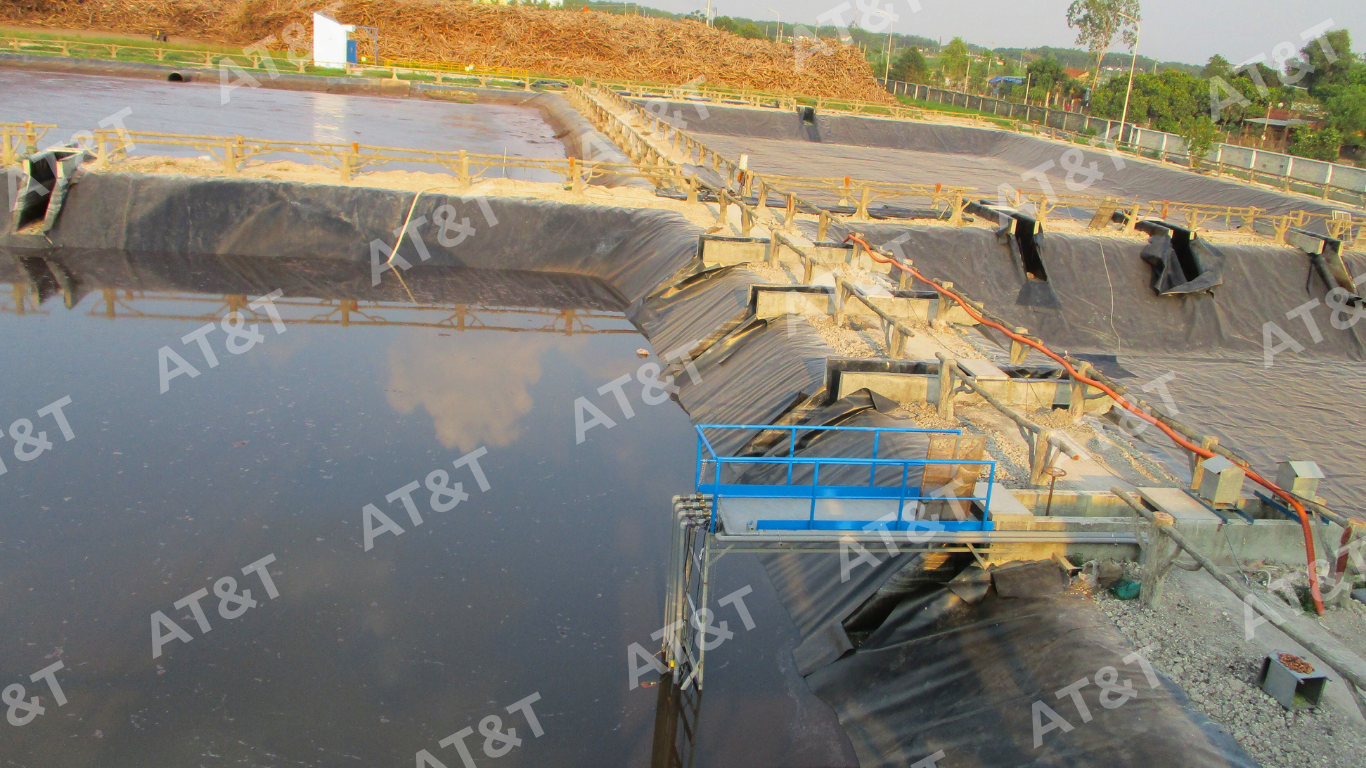 Bạt HDPE lót hồ xử lý nước thải