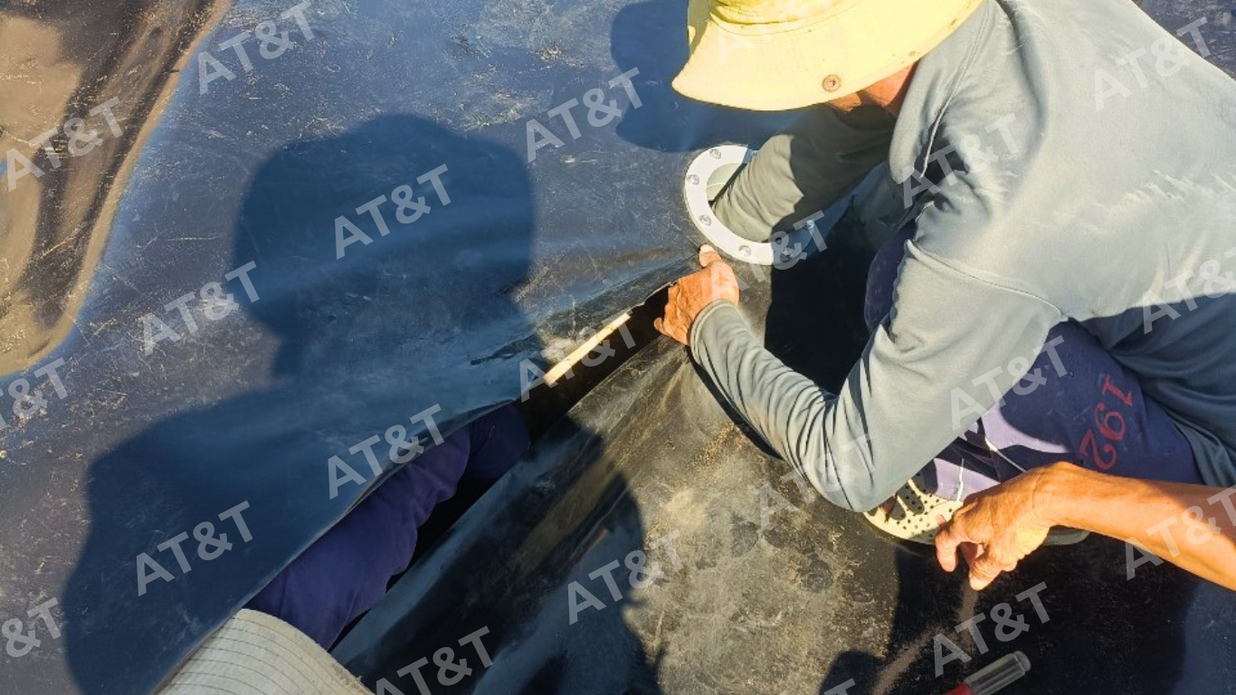 Thông số kỹ thuật màng HDPE về độ dày và bề mặt