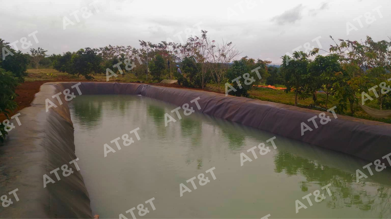 Bạt HDPE được ứng dụng trong hồ chứa nước thải