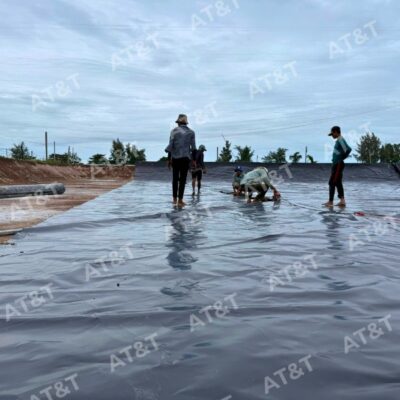 Màng HDPE lót hồ: Vì sao ngày càng được ưa chuộng trong chống thấm?