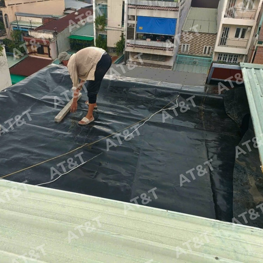 Hình: Hệ thống màng HDPE được thi công đúng kỹ thuật giúp nâng cao hiệu quả chống thấm và kéo dài tuổi thọ công trình.
